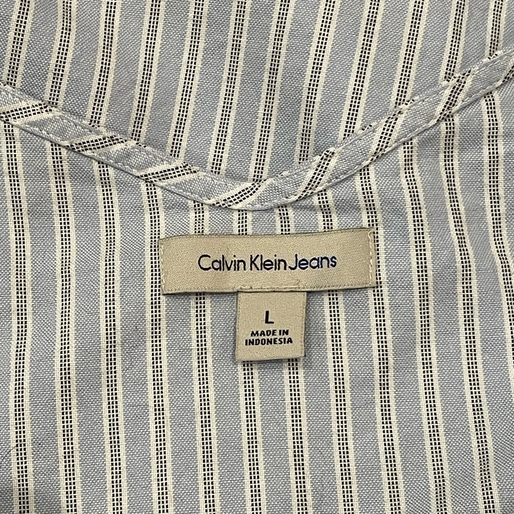 Calvin Klein Jeans Blue and White Striped Cold Shoulder Top - Picture 6 of 7
